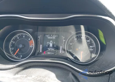 2019 Jeep Cherokee Latitude Fwd из США, поврежденный, VIN 1C4PJLCB8KD145017